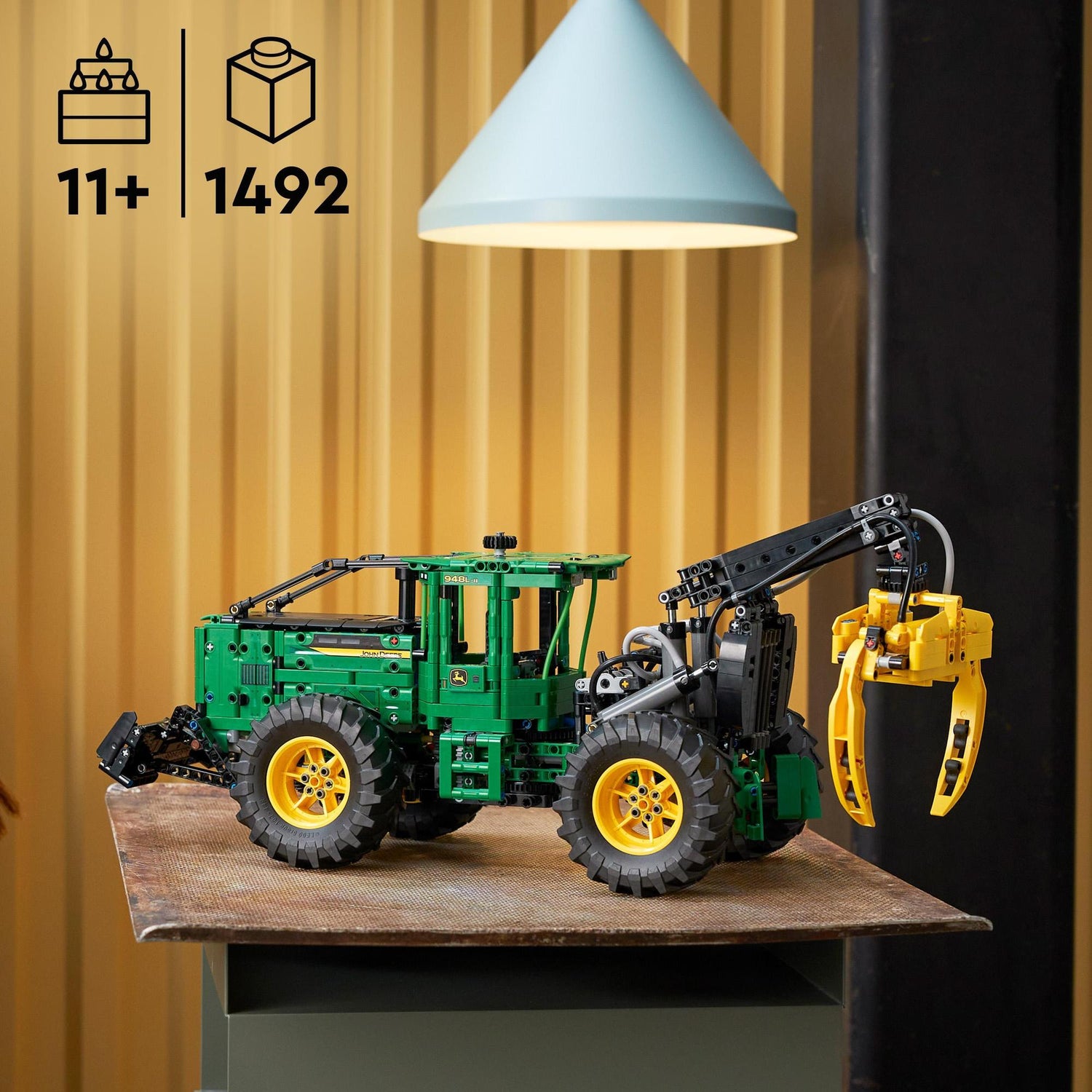 LEGO® | 42157 | John Deere 948L-II Skidder