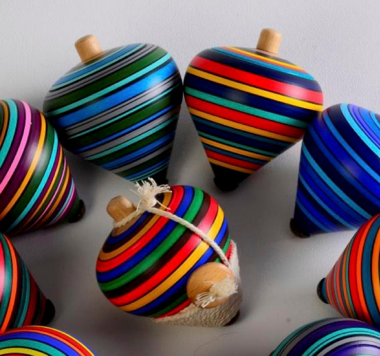 Aeikinition | Kreisel | Traditionell | groß