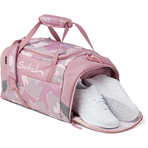 satch | satch Duffle Bag | Heartbreaker