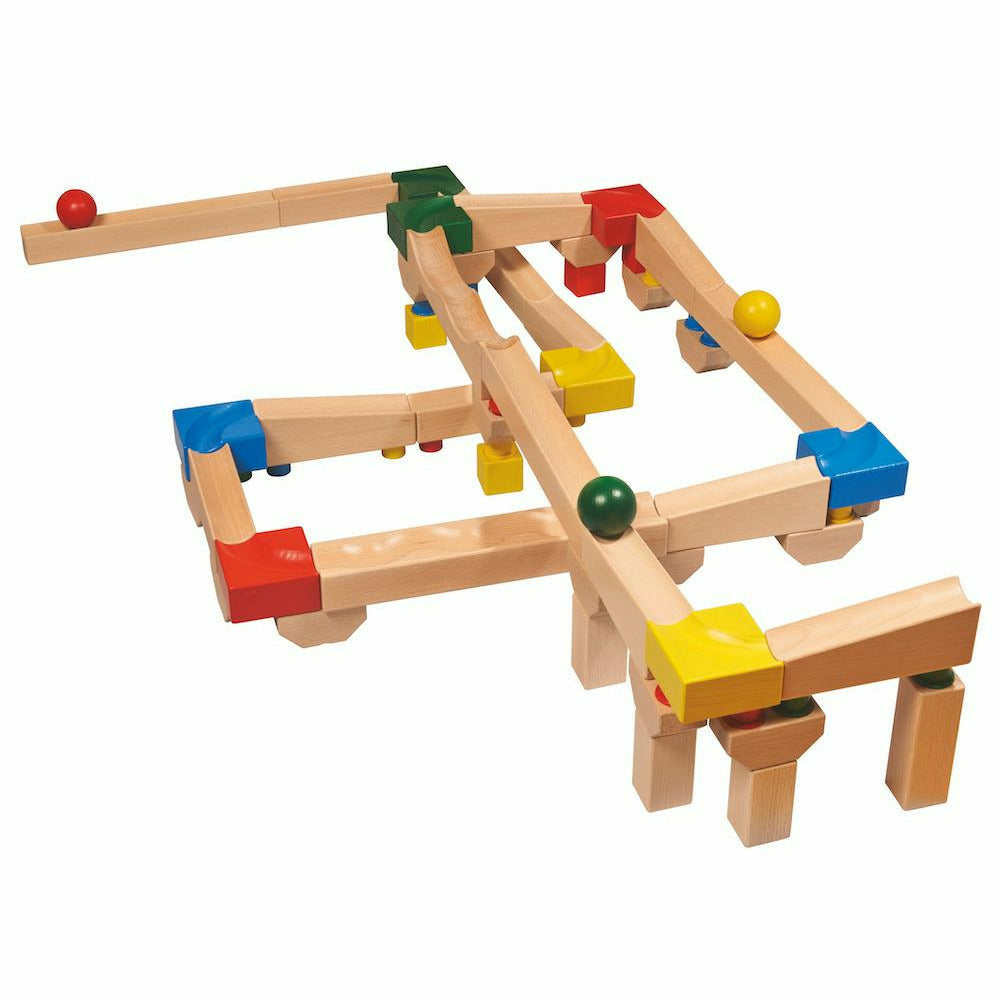 nic | cubio Kugelbahn