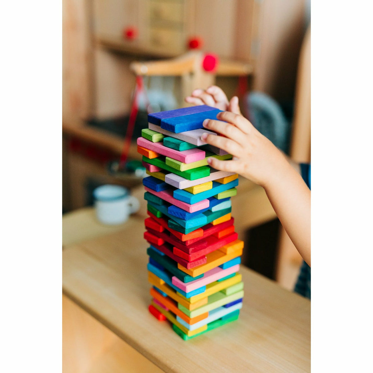 Glückskäfer | Bauplättchen "Turm im Kasten" 60 Teile, 20 versch. Farben