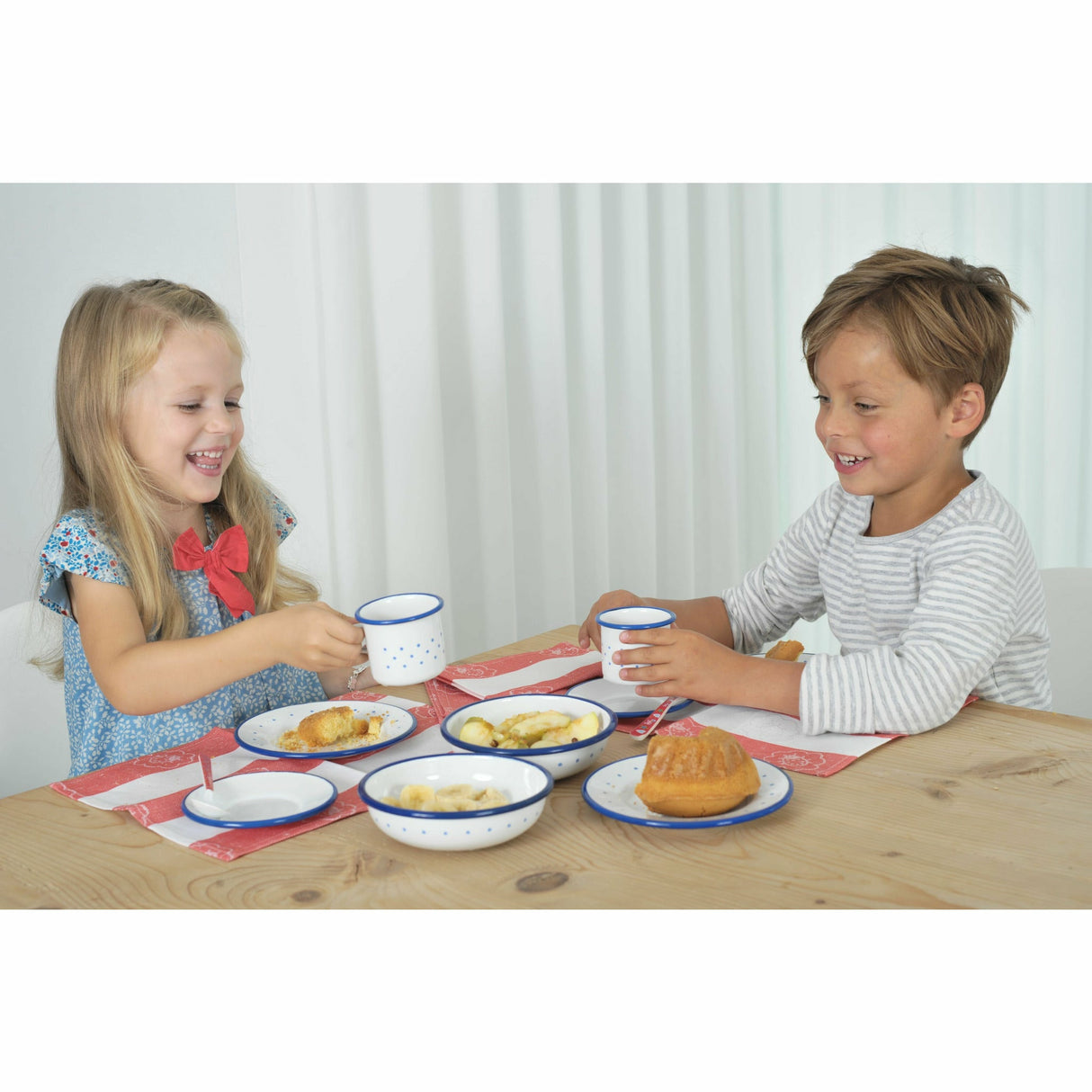 Glückskäfer | Email-Tasse u. Untertasse