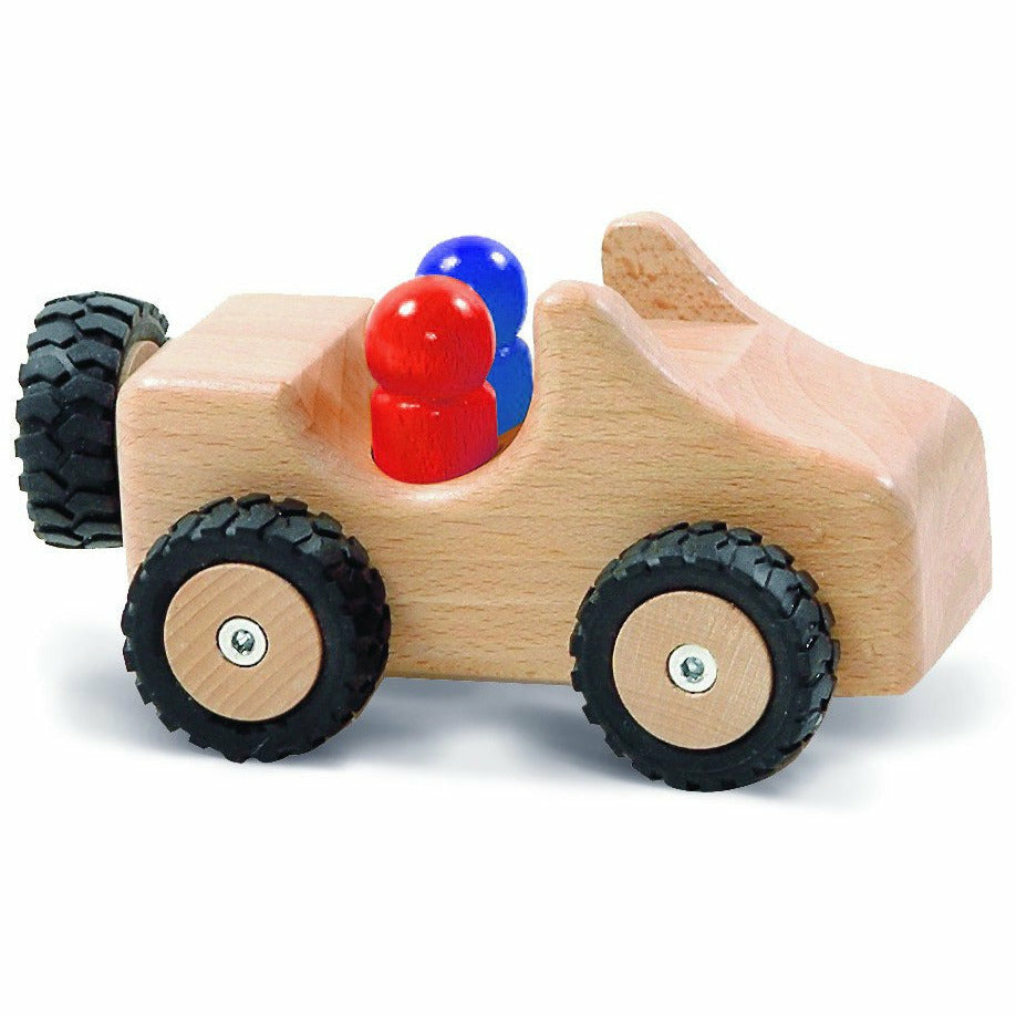 Ostheimer | Jeep mit Gummireifen