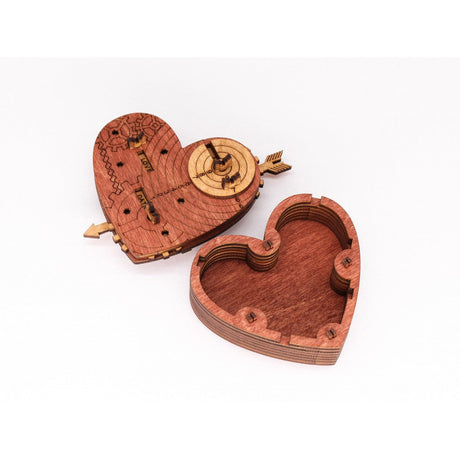 Cluebox | Eine mechanische Schatzkiste mit Codeschloss | Tin Woodman`s Heart
