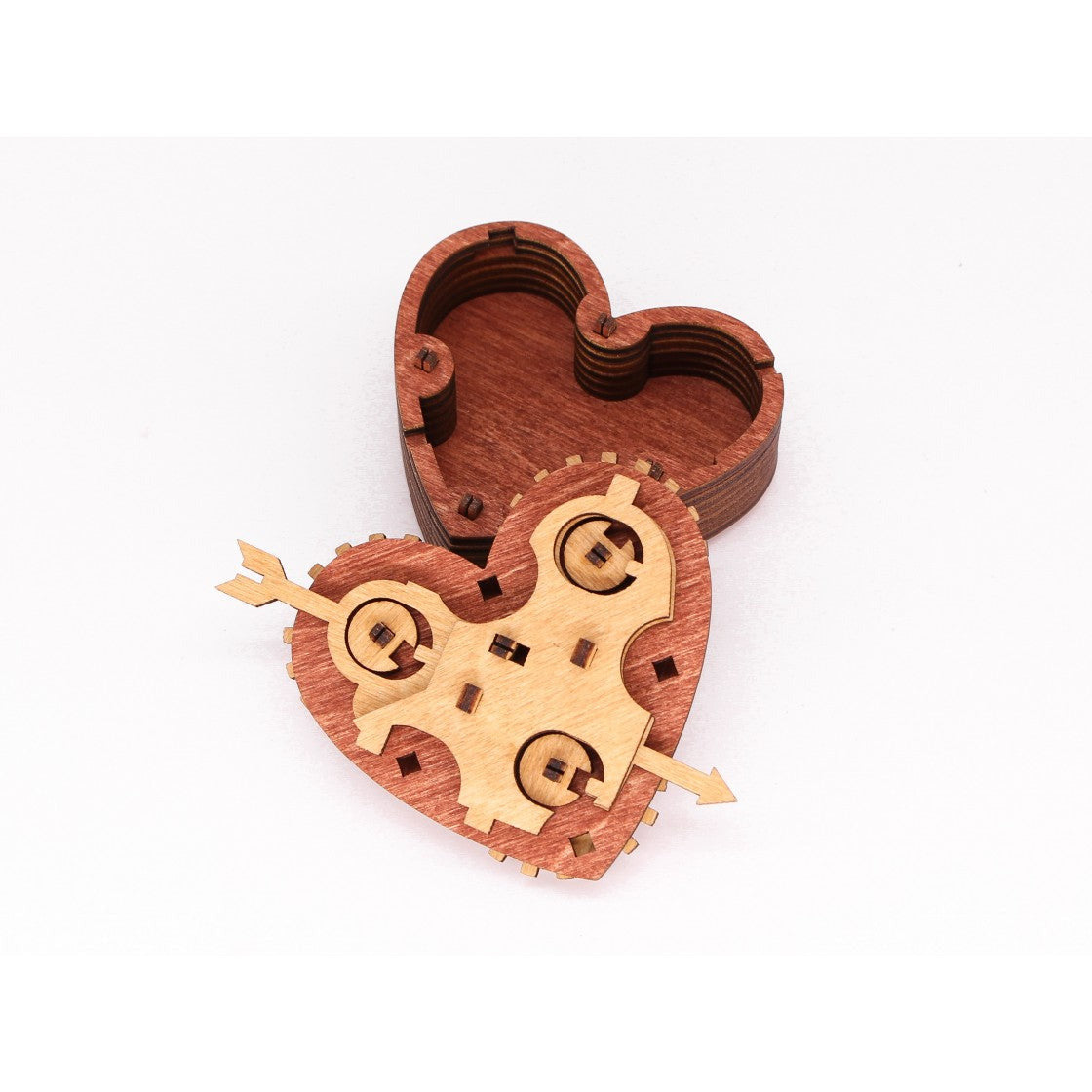 Cluebox | Eine mechanische Schatzkiste mit Codeschloss | Tin Woodman`s Heart