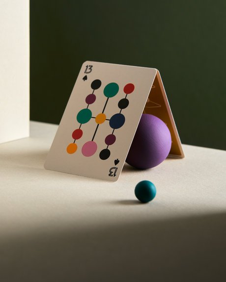 Art of Play | Spielkarten |  Eames „Hang-It-All“