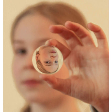 KRAUL | Camera Obscura
