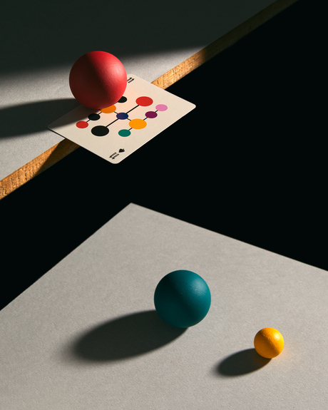 Art of Play | Spielkarten |  Eames „Hang-It-All“