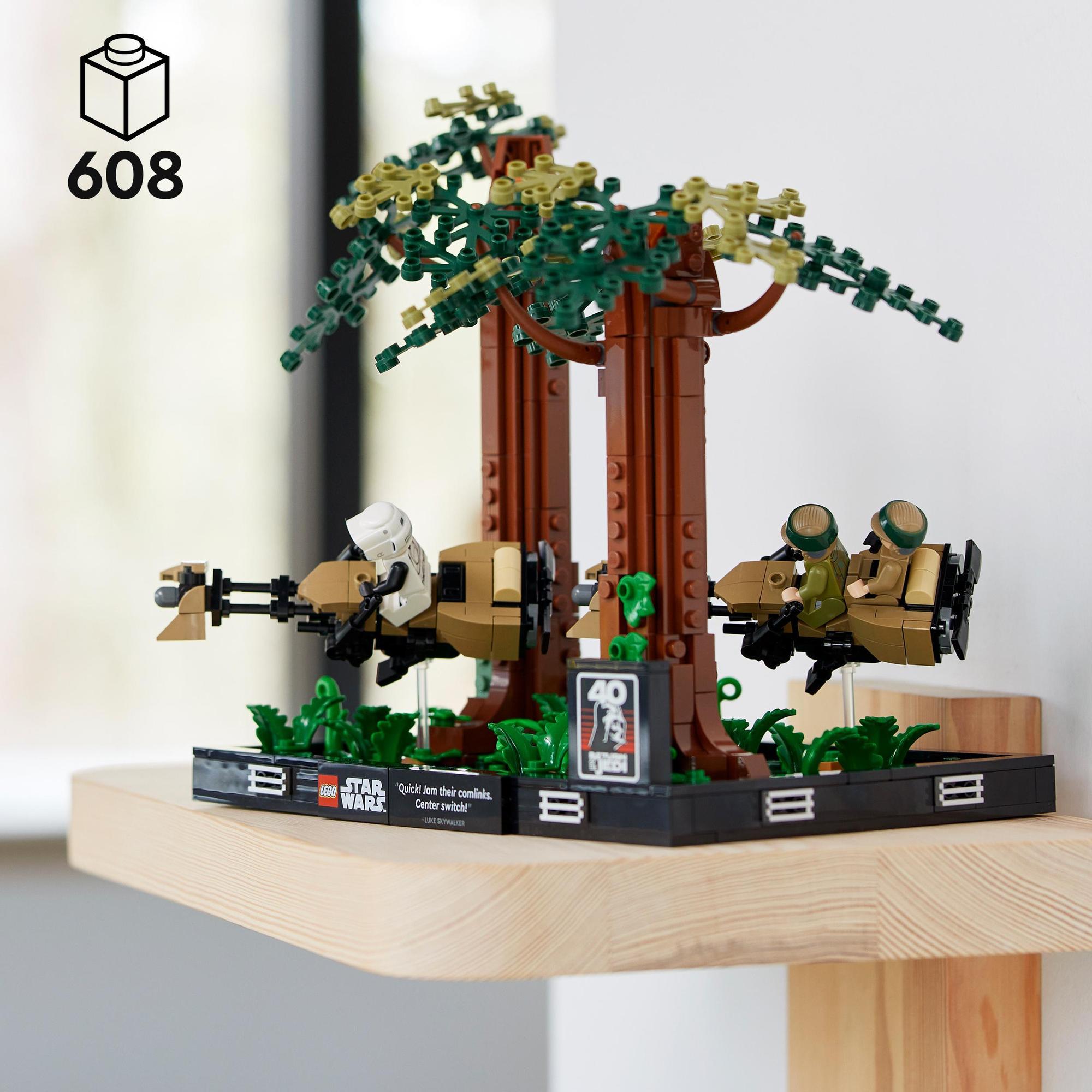 LEGO® | 75353 | Verfolgungsjagd auf Endor – Diorama