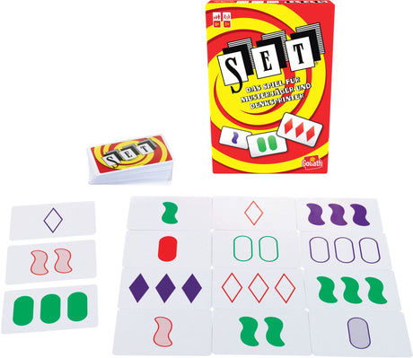 Goliath SET Kartenspiel mit Schachteln und Spielkarten auf weißem Hintergrund