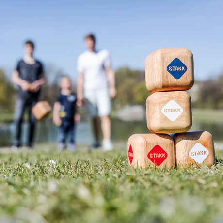 STAKK | das neue Wurfspiel für Kinder und Erwachsene