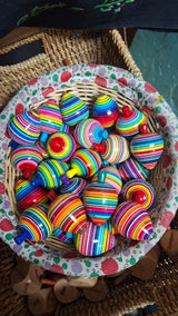 Aeikinition | Kreisel | „Renata“ | bunt mit Linien