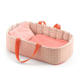 POMEA Puppentragetasche Pink Lines mit Puppe und Zubehör von Djeco ; Pomea Puppentragetasche Pink Lines von Djeco für Puppen bis 36 cm ; POMEA Puppentragetasche Pink Lines mit Puppe und Zubehör ; POMEA Puppentragetasche Pink Lines mit Puppe und Zubehör ; POMEA Puppentragetasche Pink Lines mit Puppe und Zubehör