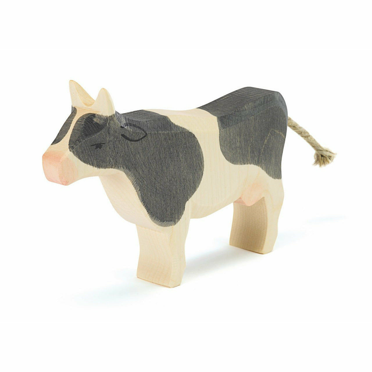 Ostheimer | Kuh schwarz stehend