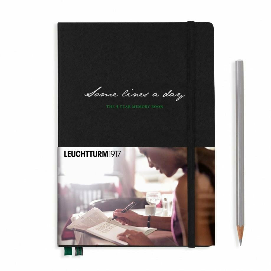 Some lines a day, 5-Jahres-Buch Medium (A5)