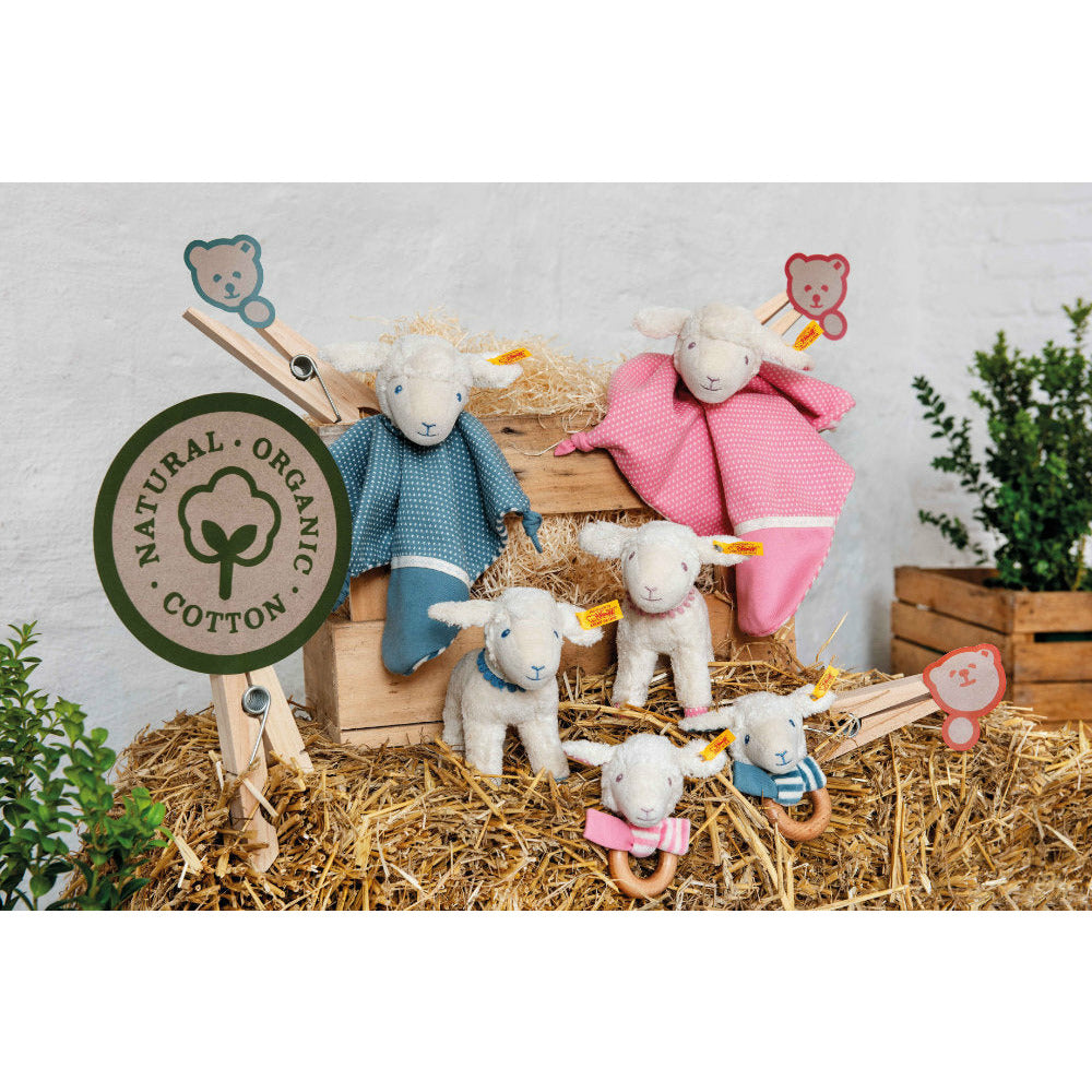 Steiff® | Liena Lamm Greifring mit Rassel | 12 cm