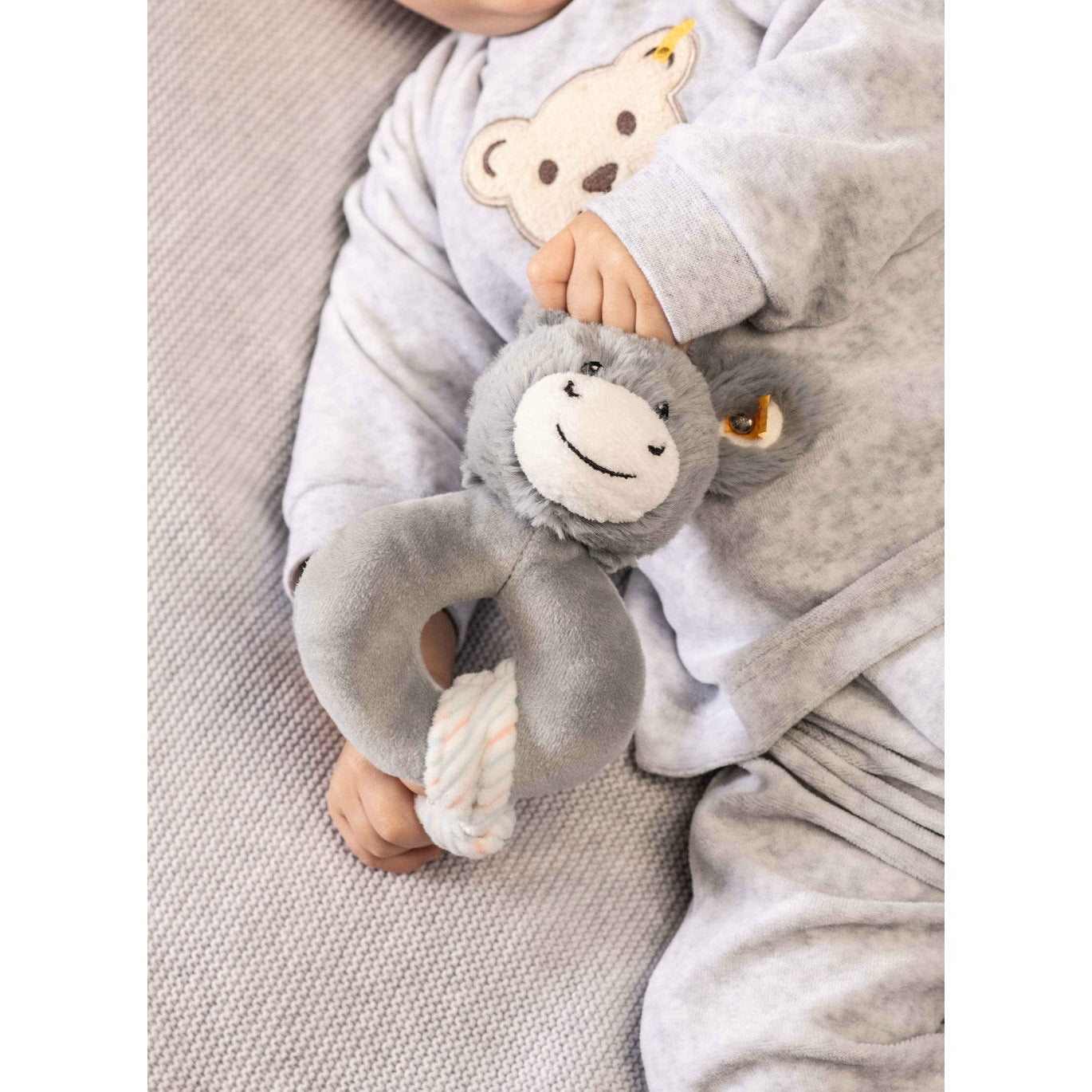 Steiff® | Soft Cuddly Friends Dinkie Esel Greifling mit Rassel | 14 cm