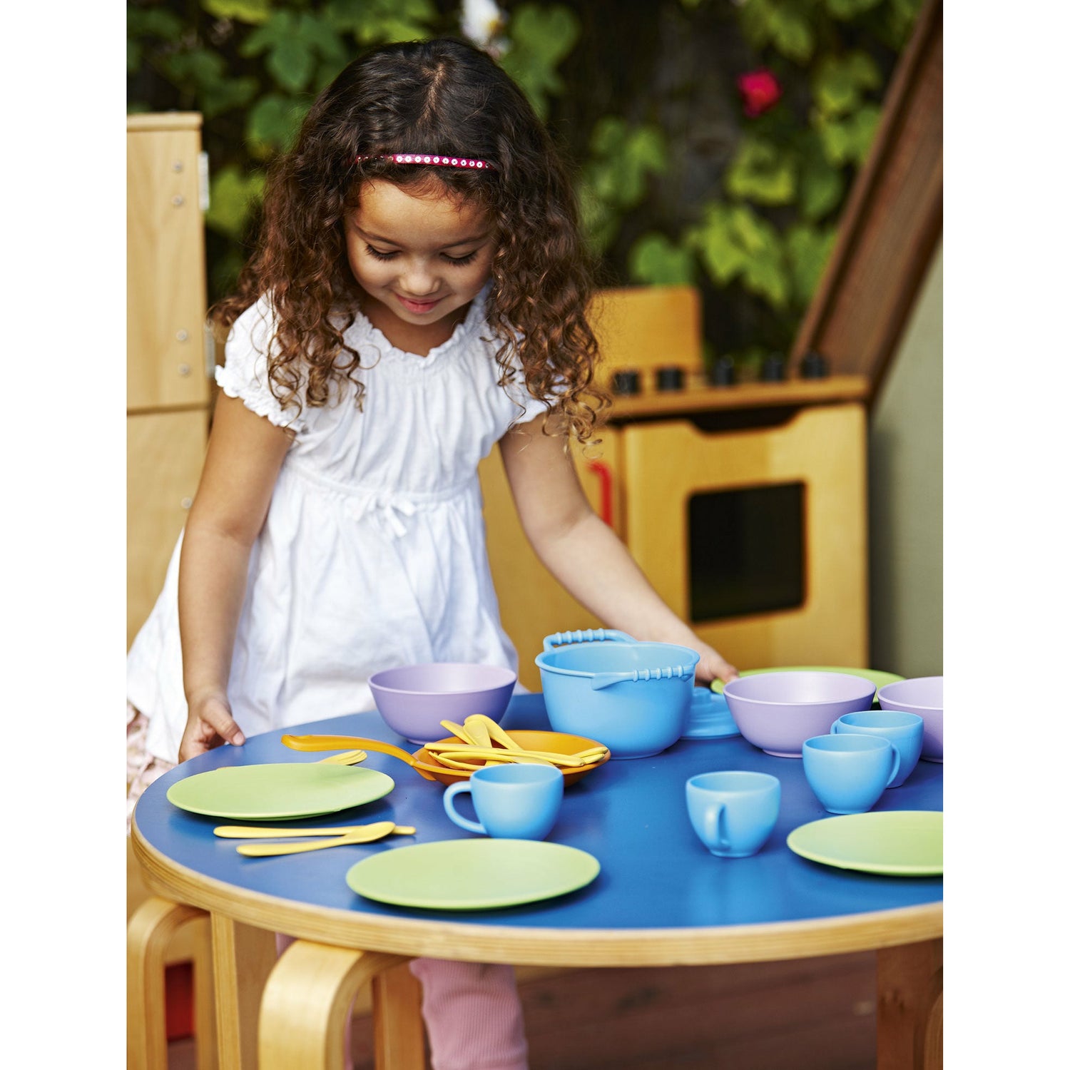 Koch- und Geschirrset 27 Teile