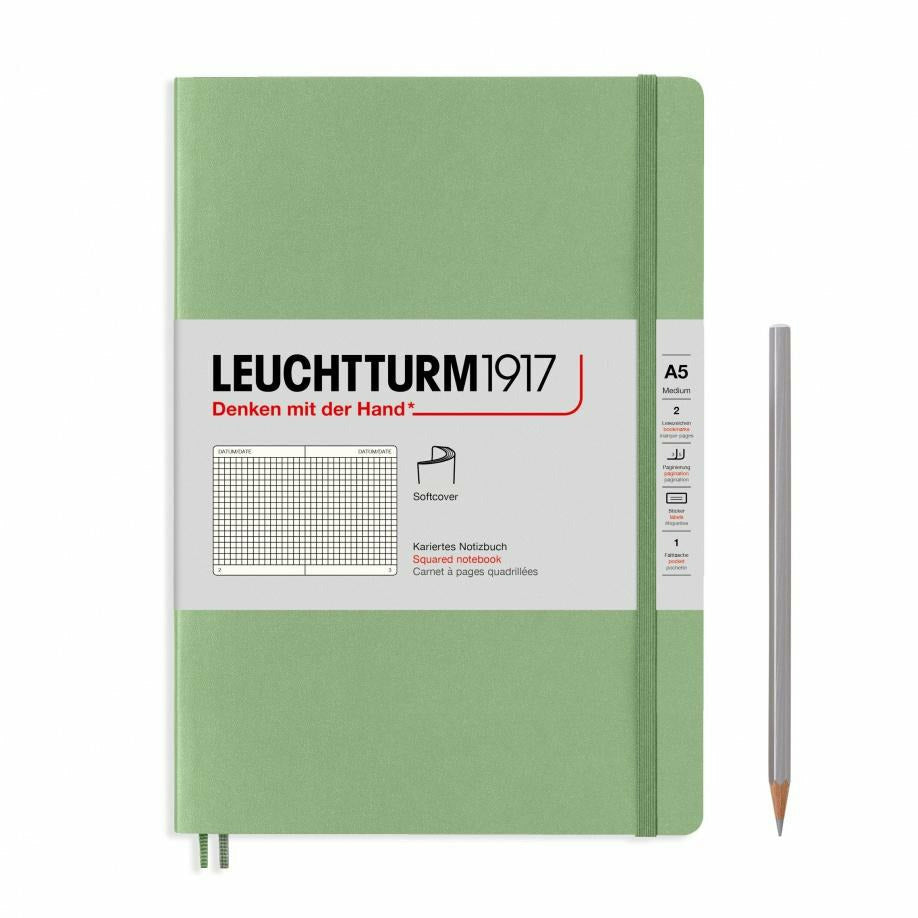 Notizbuch Medium (A5), Softcover, 123 nummerierte Seiten