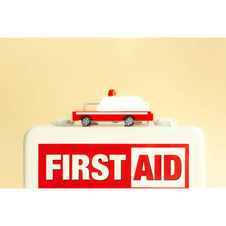 CANDYCAR | CANDYCARS | Ambulance Car